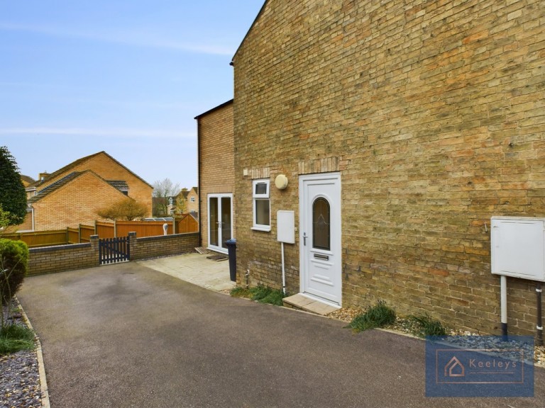 Images for High Street, Sutton, Ely EAID:277a5fb6607f08e9830727af8daa5695 BID:1