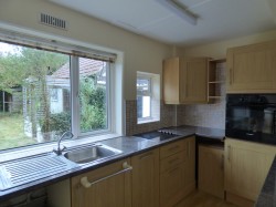 Images for Centre Drive, Newmarket