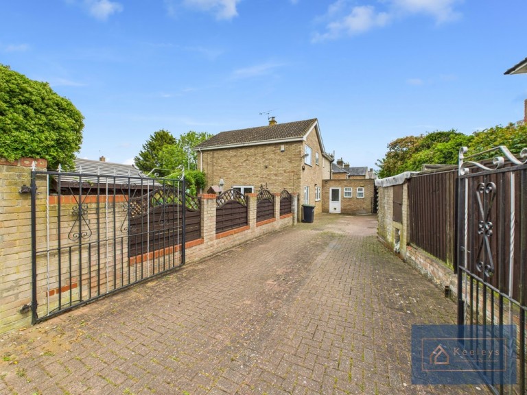 Images for Wisbech Road, Littleport, Ely EAID:277a5fb6607f08e9830727af8daa5695 BID:1