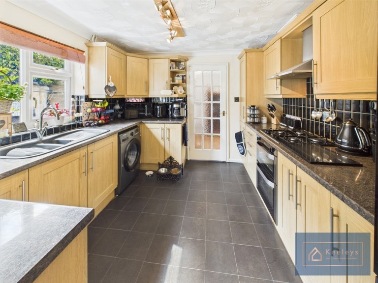Images for Wisbech Road, Littleport, Ely EAID:277a5fb6607f08e9830727af8daa5695 BID:1