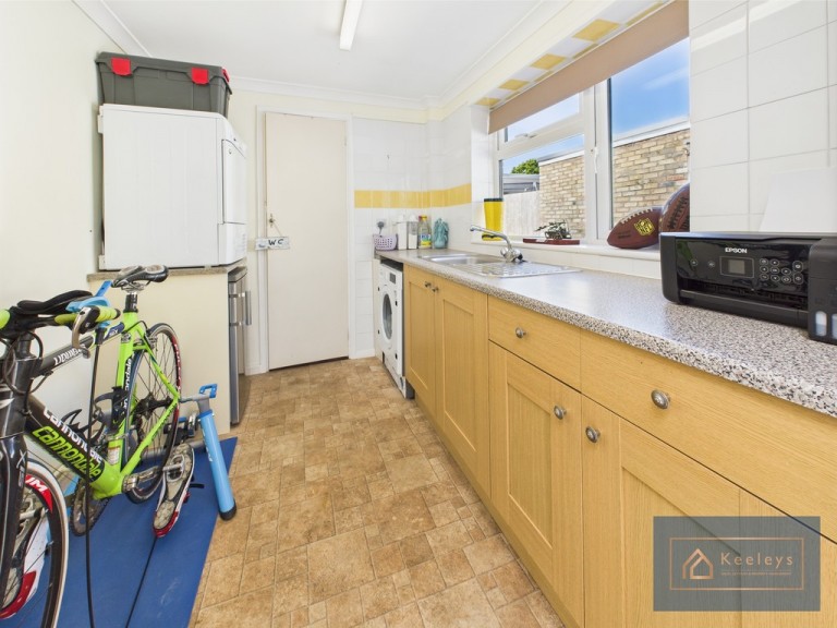Images for Carter Street, Fordham, Ely EAID:277a5fb6607f08e9830727af8daa5695 BID:1