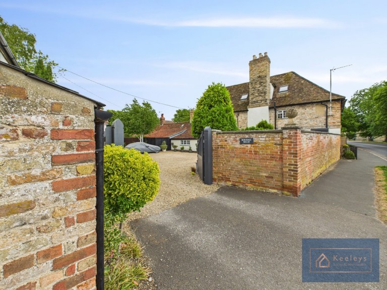 Images for High Street, Chippenham, Ely EAID:277a5fb6607f08e9830727af8daa5695 BID:1