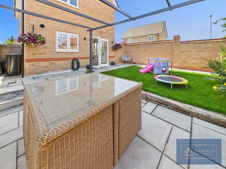 Images for Buttercup Close, Isleham, Ely EAID:277a5fb6607f08e9830727af8daa5695 BID:1