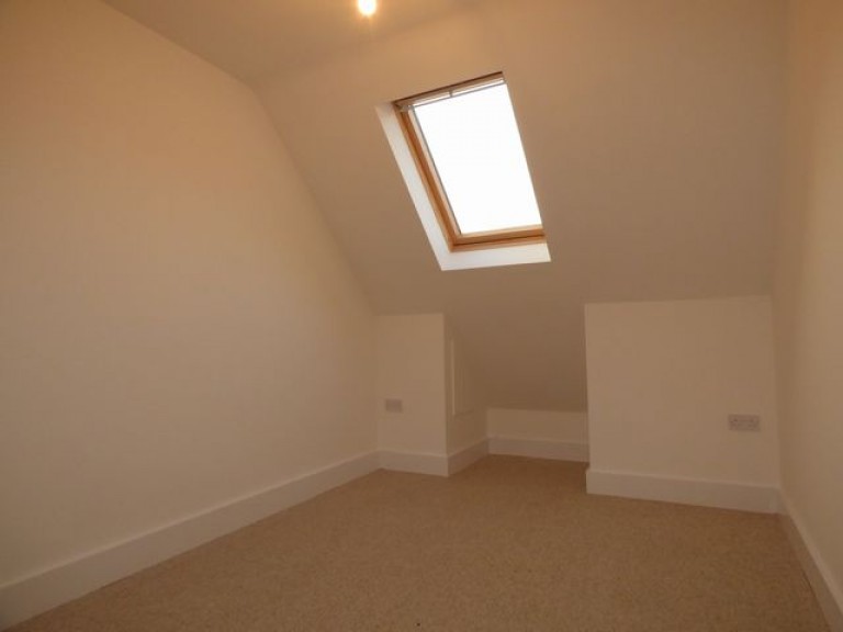 Images for High Street, Haddenham, ELY, Cambridgeshire, CB6 EAID:ely BID:ELY