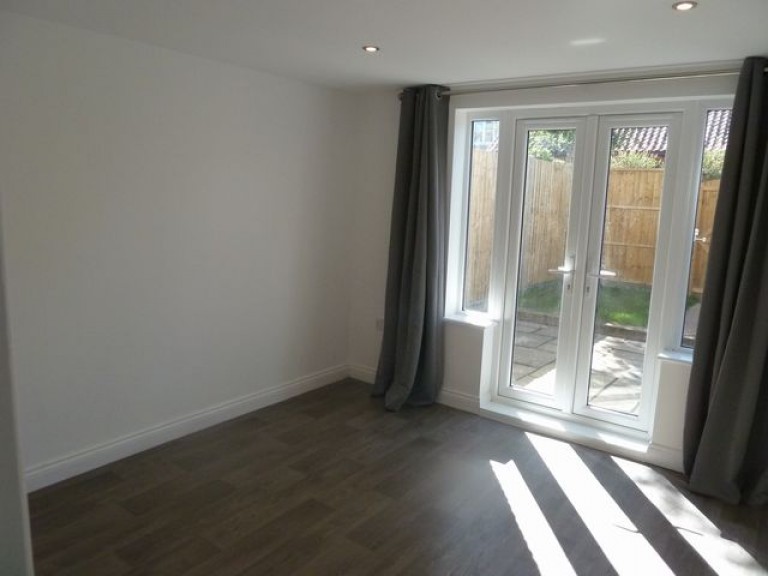 Images for Waterside, ELY, Cambridgeshire, CB7 EAID:ely BID:ELY