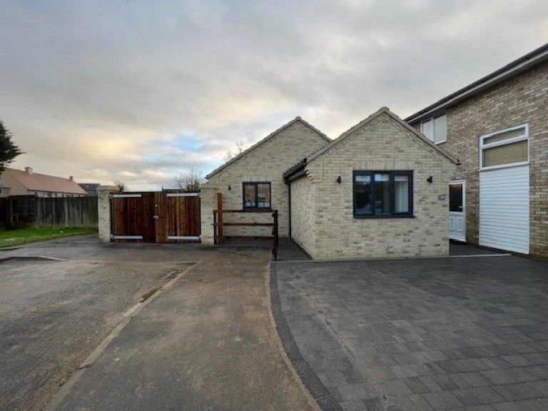 Images for Meadowcroft, Stretham, ELY, Cambridgeshire, CB6 EAID:ely BID:ELY