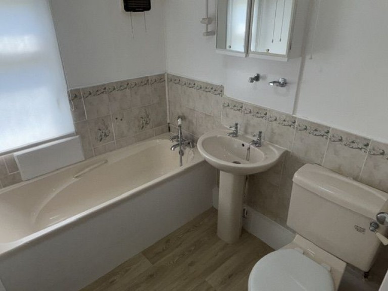 Images for Hardwicke Fields, Haddenham, ELY, Cambridgeshire, CB6 EAID:ely BID:ELY