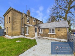 Images for Chalk Farm Cottages, Chalk Farm, Newmarket Road, BOTTISHAM, Cambs, CB25